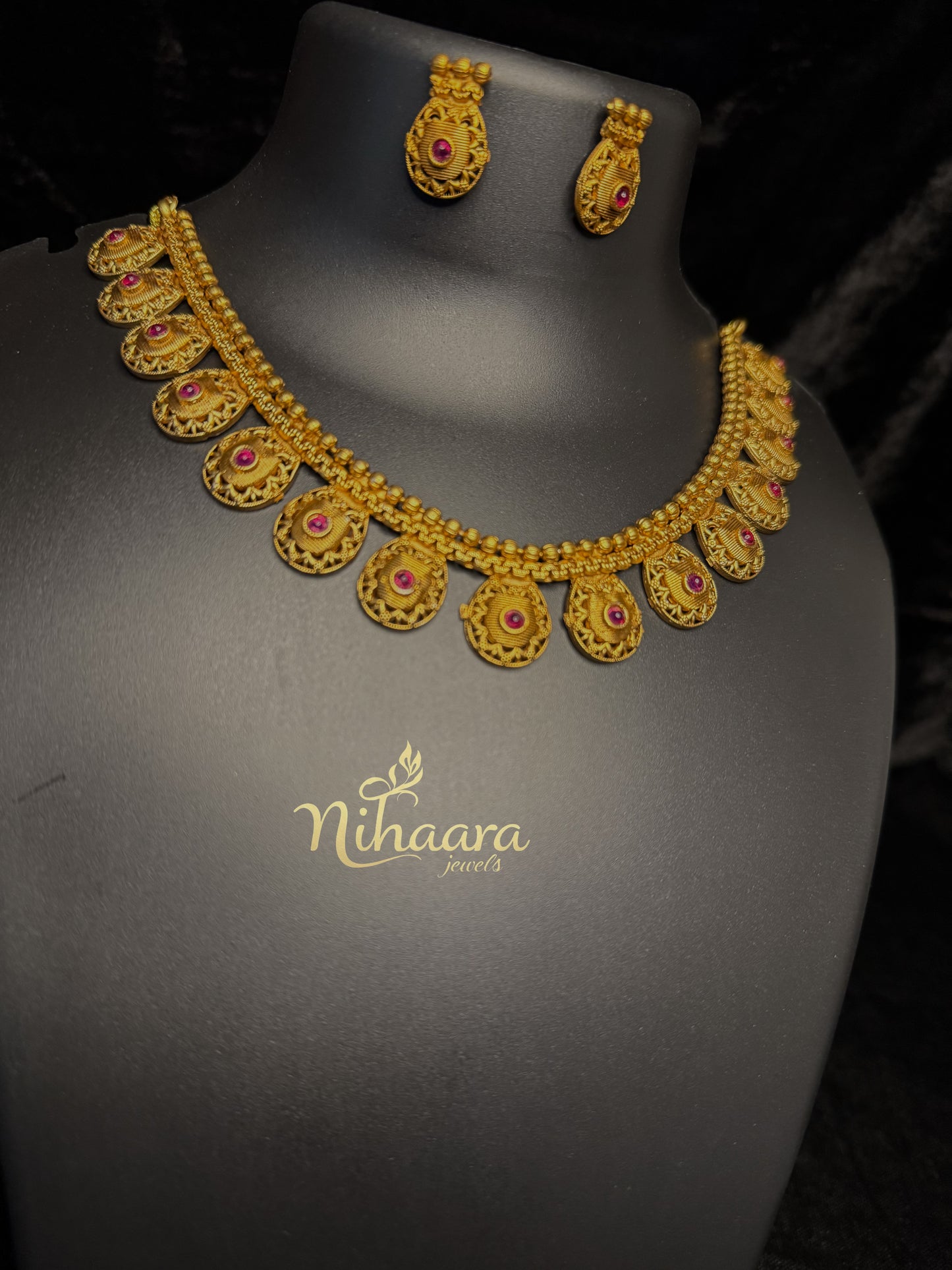 Mahima necklace