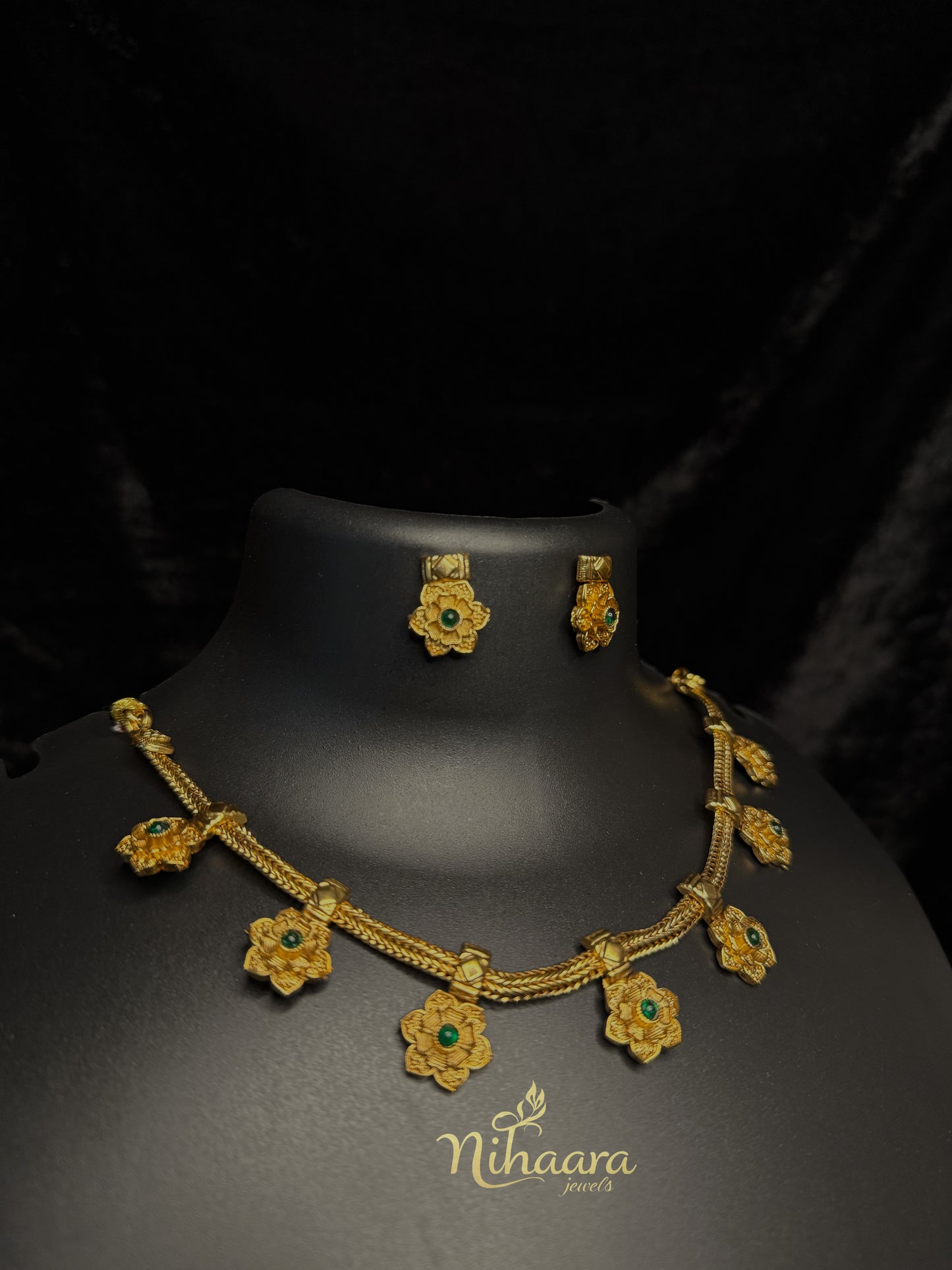 Malar Necklace