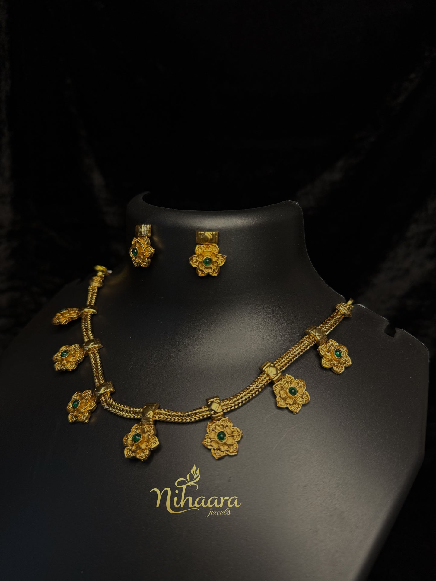 Malar Necklace