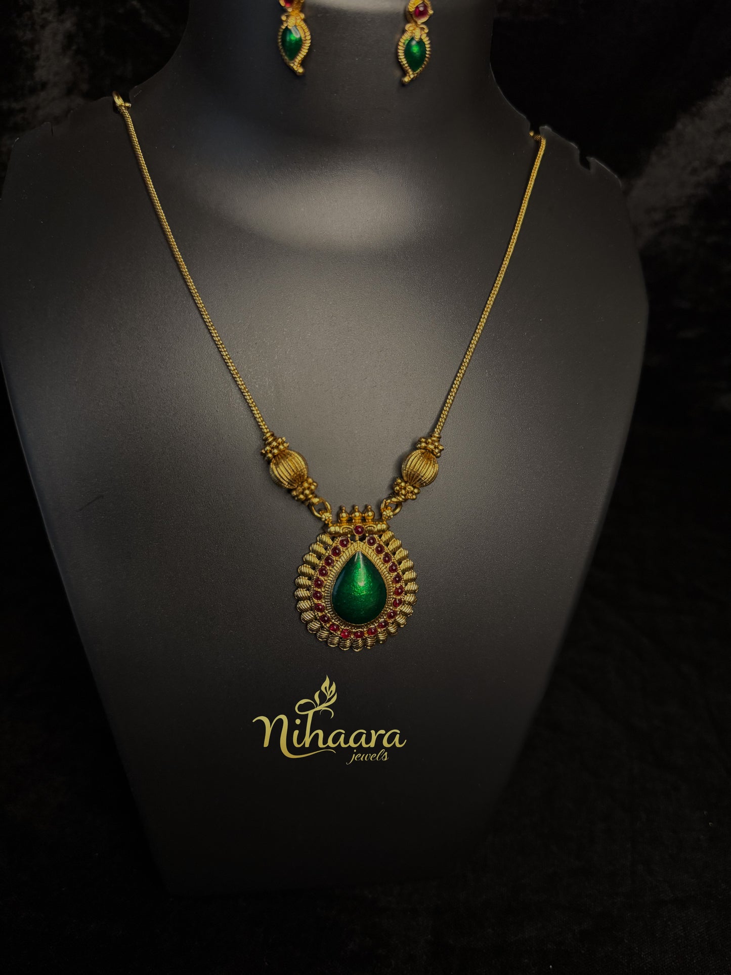 Kovai palakka single pendent Type 2