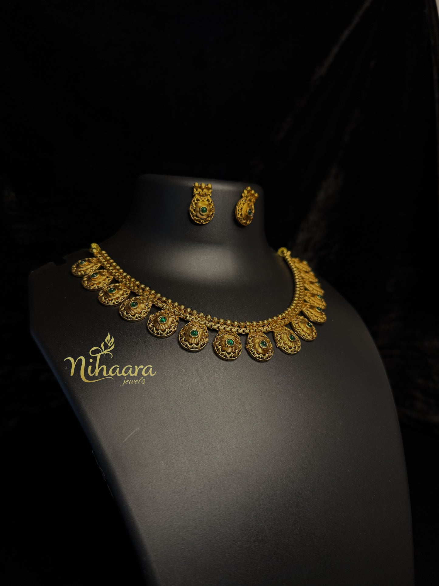 Mahima necklace