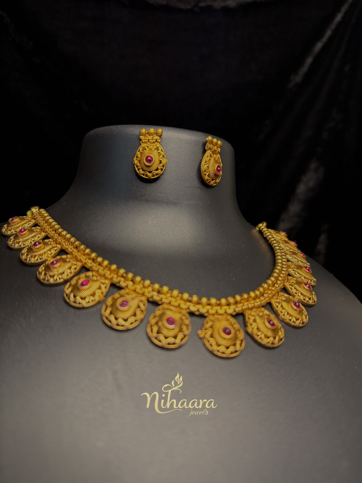 Mahima necklace